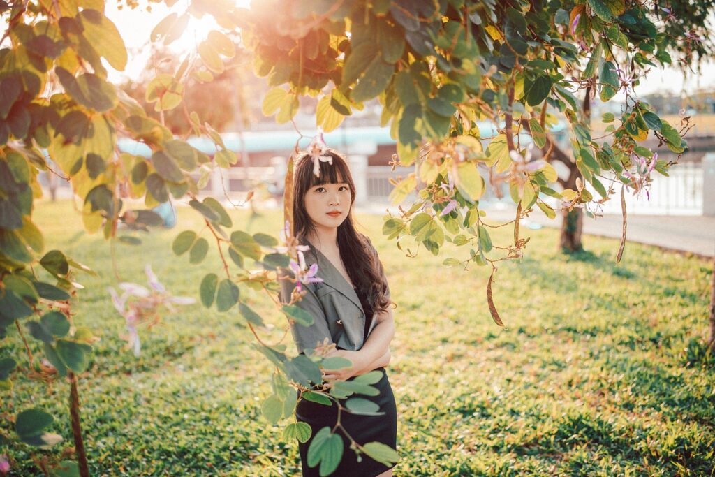 thin hair layered bob for fine hair over 50